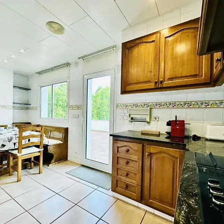 Pinell Costabravasi Apartment *
