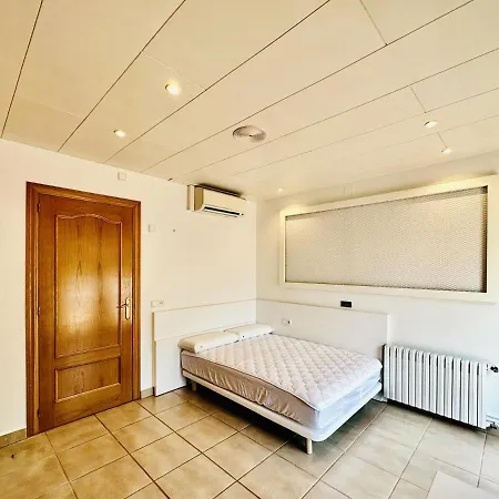 Pinell Costabravasi Apartment